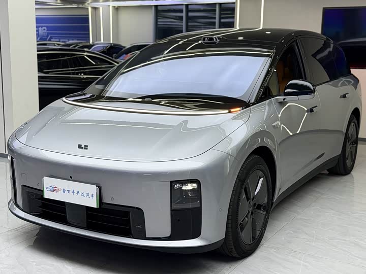 LiXiang i8 2025 2025款 标准版