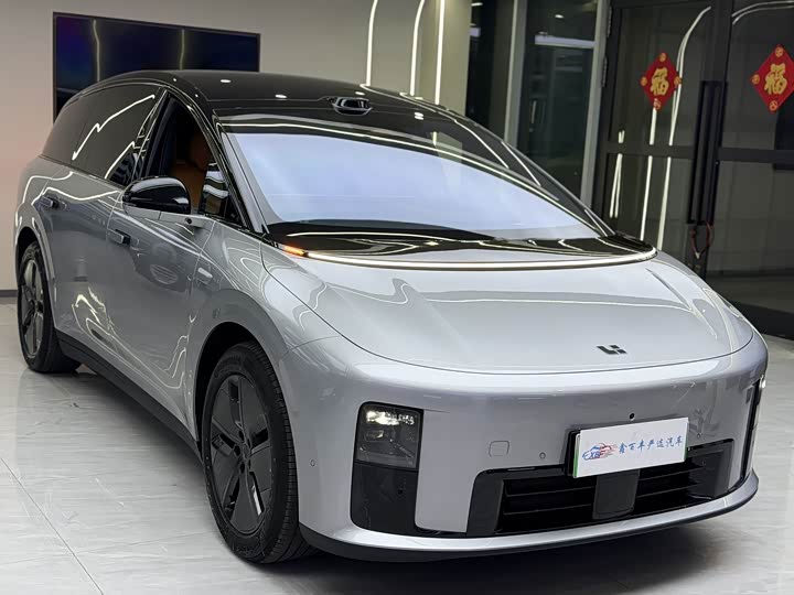 LiXiang i8 2025 2025款 标准版