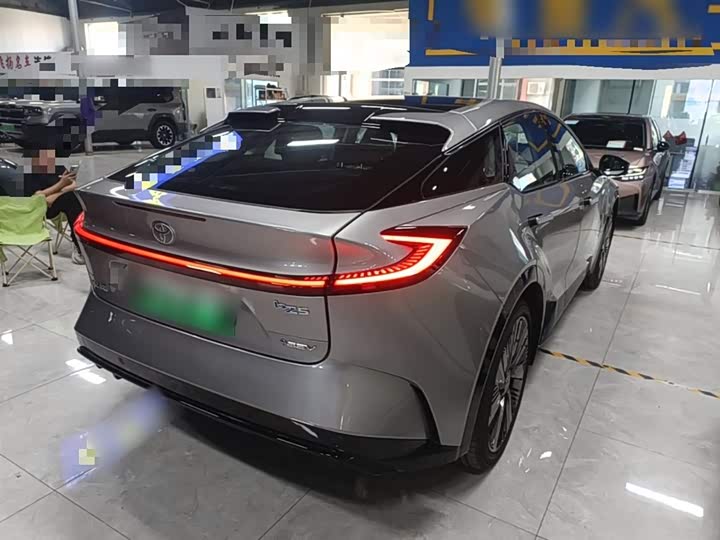 Toyota bZ5 2025 2025款 550 PRO