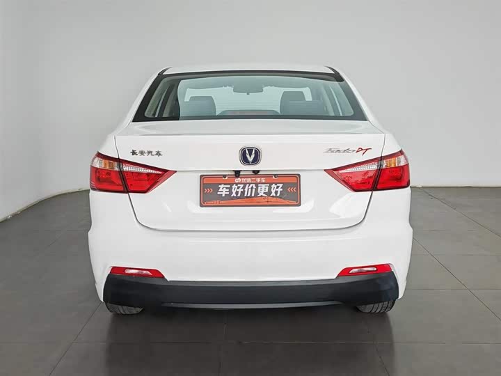Фото 4 - Changan Eado DT