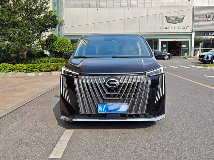 Photo 3 - GAC Trumpchi M8
