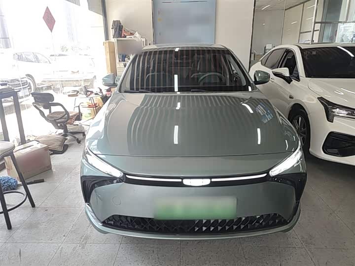 Geely Geometry G6 2024 2024款 500KM 尊贵型