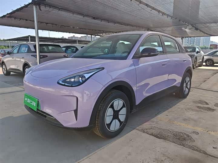 Фото 2 - Geely Galaxy Geome