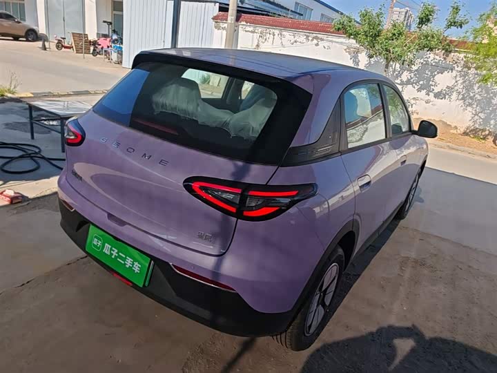 Фото 7 - Geely Galaxy Geome