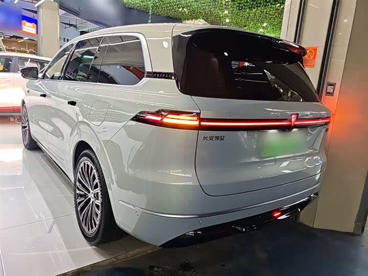 Changan Deepal S09 2025 2025款 四驱Ultra+ 高定版