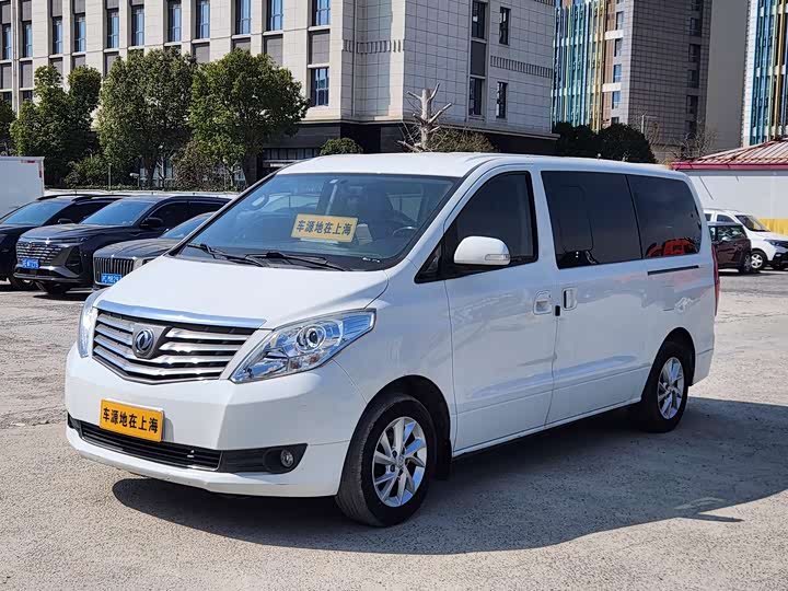 Dongfeng Forthing Lingzhi Plus 2021 2021款 旅行版 2.0L 手动豪华型 7座