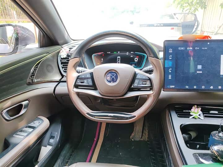 BYD Han 2020 2020款 DM 四驱性能版尊贵型