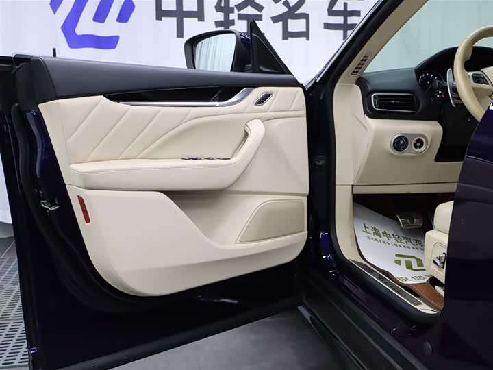 Maserati Levante 2021 2021款 3.0T 标准版