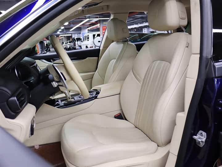 Maserati Levante 2021 2021款 3.0T 标准版