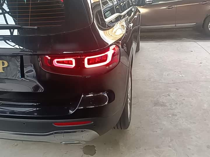 Mercedes-Benz GLB-Class 2022 2022款 GLB 200 动感型