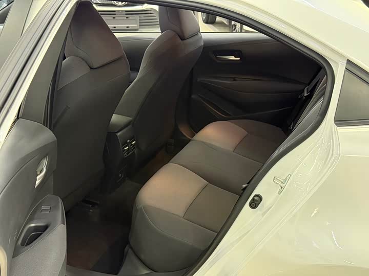 Фото 6 - Toyota Levin