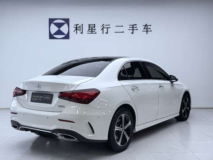 Фото 4 - Mercedes-Benz A-Class