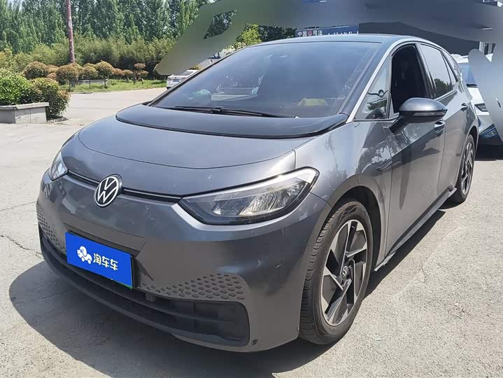 Photo 1 - Volkswagen ID.3