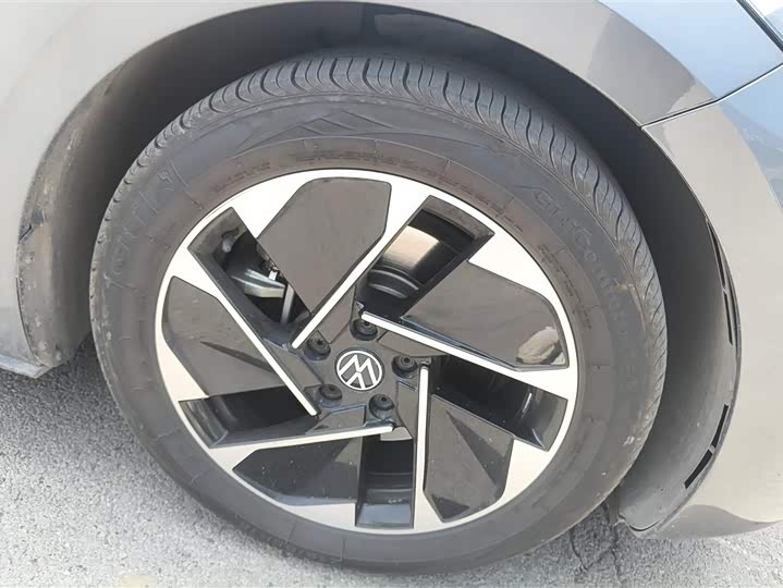 Photo 6 - Volkswagen ID.3