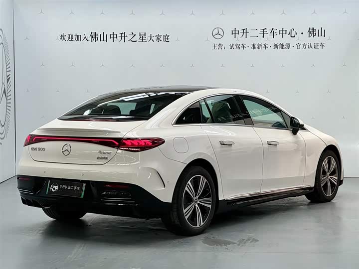 2025 Mercedes-Benz EQE