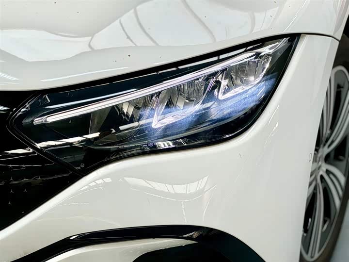 2025 Mercedes-Benz EQE