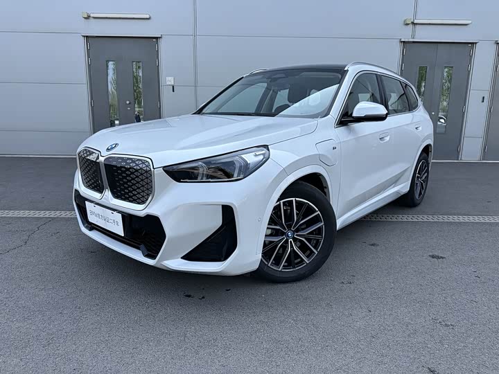 BMW iX1 2025 2025款 eDrive25L M运动套装