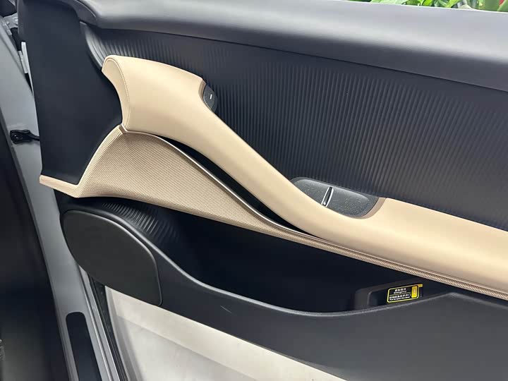 Фото 8 - Nio ET5T