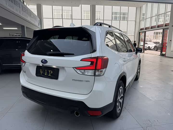 Subaru Forester 2022 2022款 2.0i AWD豪华版