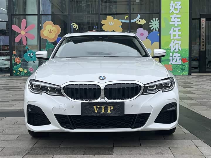 Фото 2 - BMW 3 Series