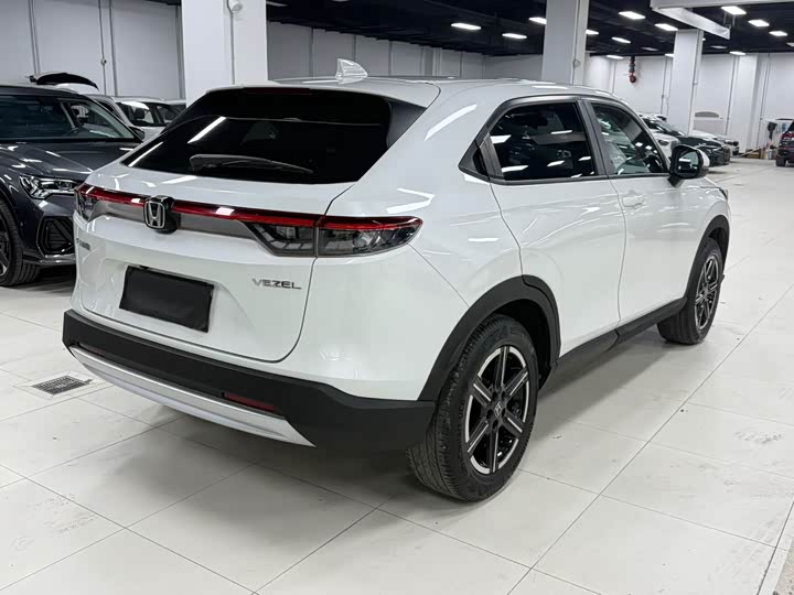 Honda Vezel 2023 2023款 1.5L CVT精英版