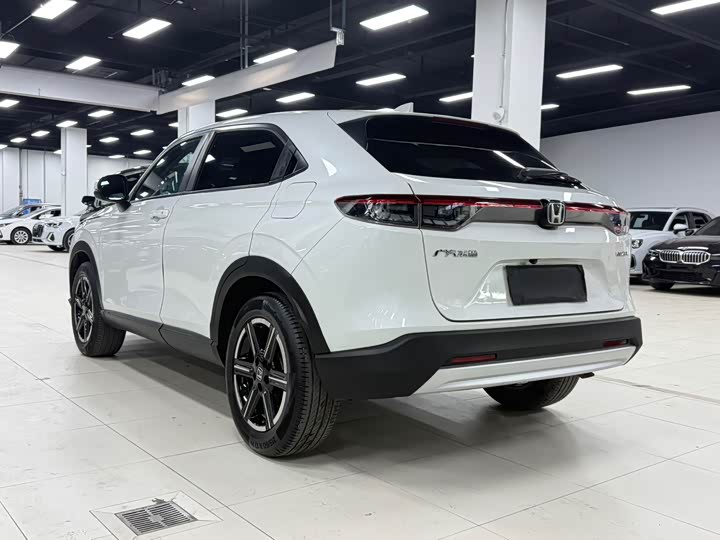 Honda Vezel 2023 2023款 1.5L CVT精英版