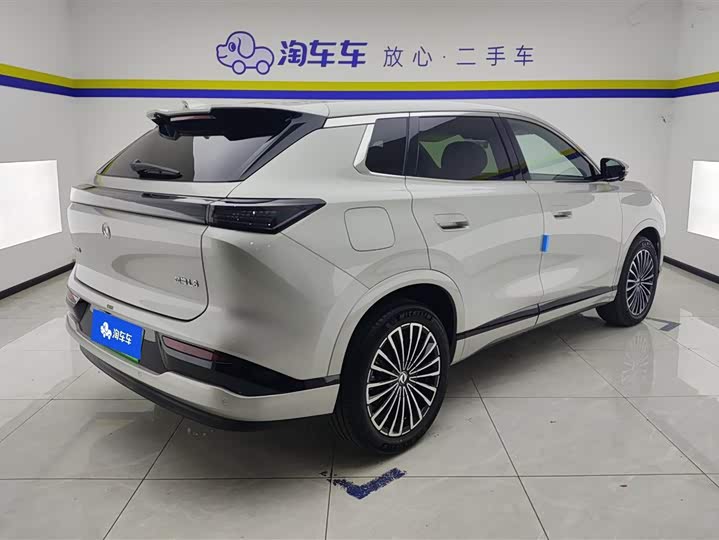 Dongfeng Aeolus L8 2025 2025款 185KM梦想版