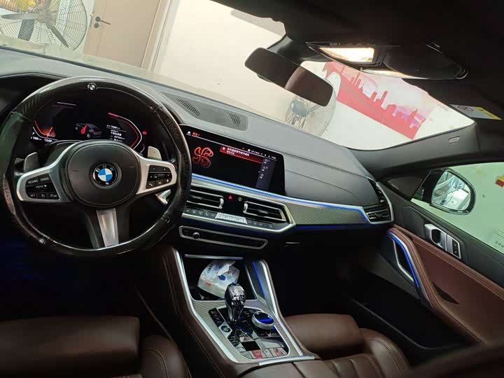 Фото 6 - BMW X6