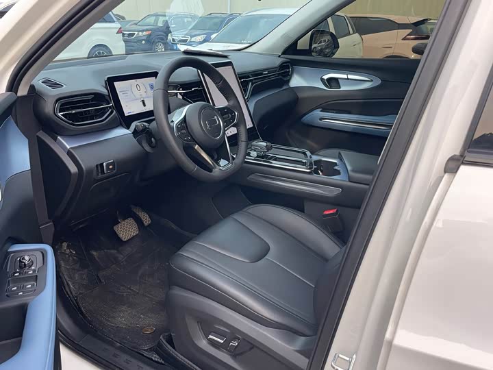 2023 Bestune T90