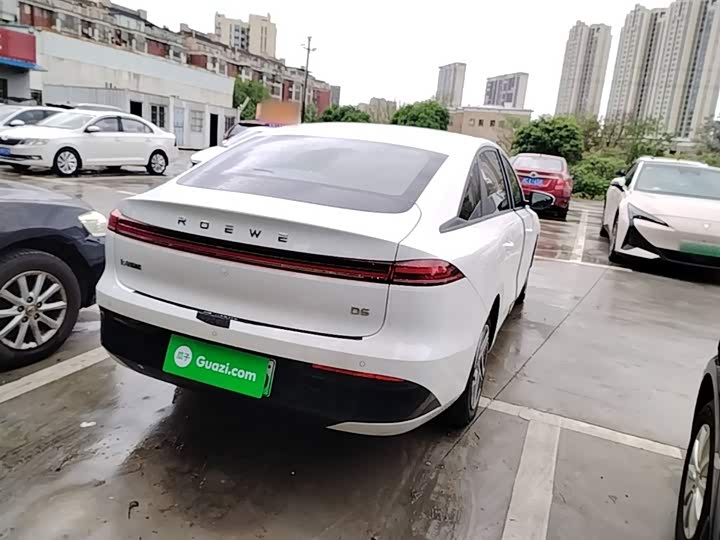 Roewe D6 2025 2025款 450km 优享版