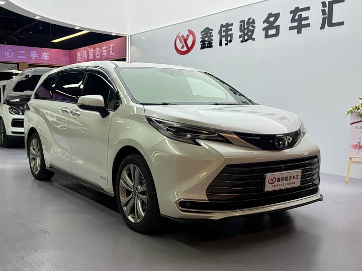 Toyota Sienna 2024 2024款 2.5L混动 臻享尊贵版