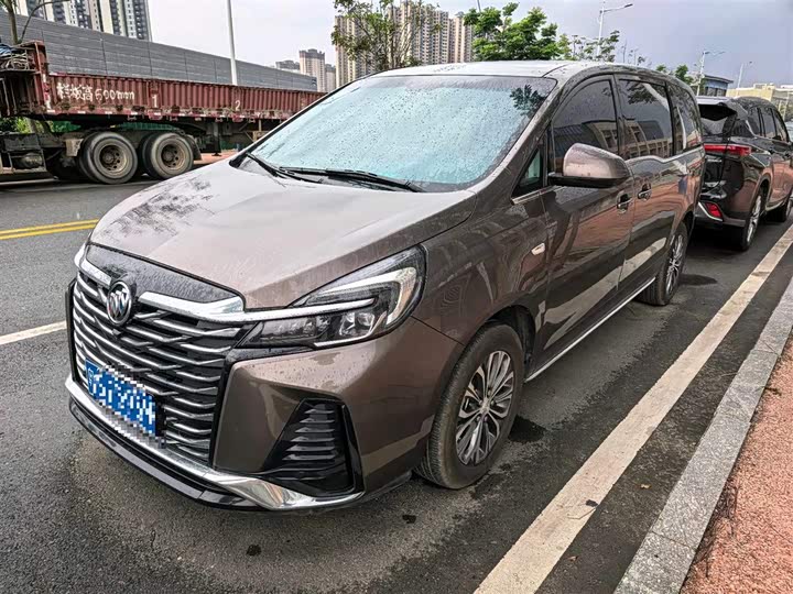 Photo 1 - Buick GL8 ES