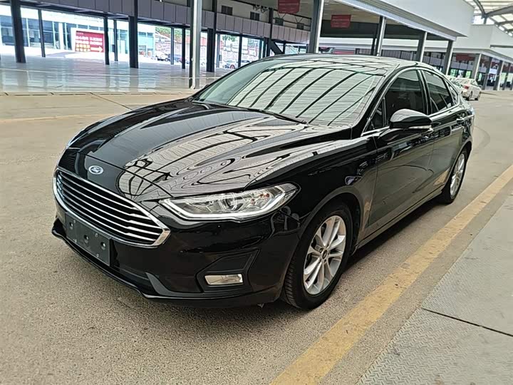 Фото 1 - Ford Mondeo