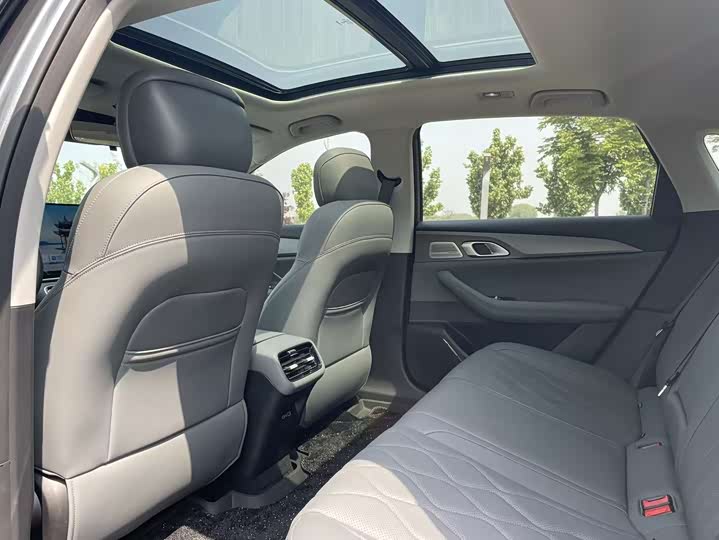 Фото 6 - Geely Galaxy A7