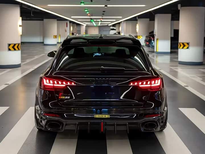 Audi RS 4 2021 2021款 RS4 Avant 暗金版