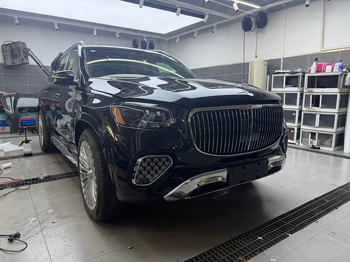 Mercedes-Benz GLS-Class 2025 2025款 GLS 450 4MATIC 动感型