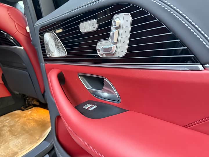 Mercedes-Benz GLS-Class 2025 2025款 GLS 450 4MATIC 动感型