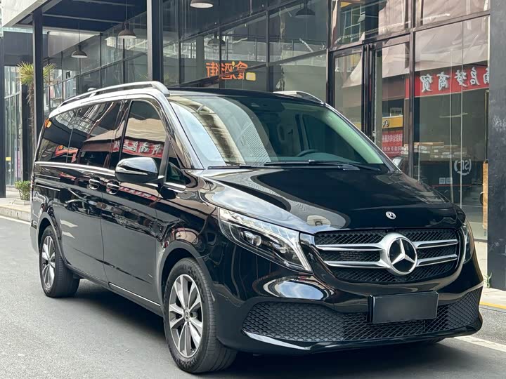 Mercedes-Benz V-Class 2022 2022款 V 260 领航版