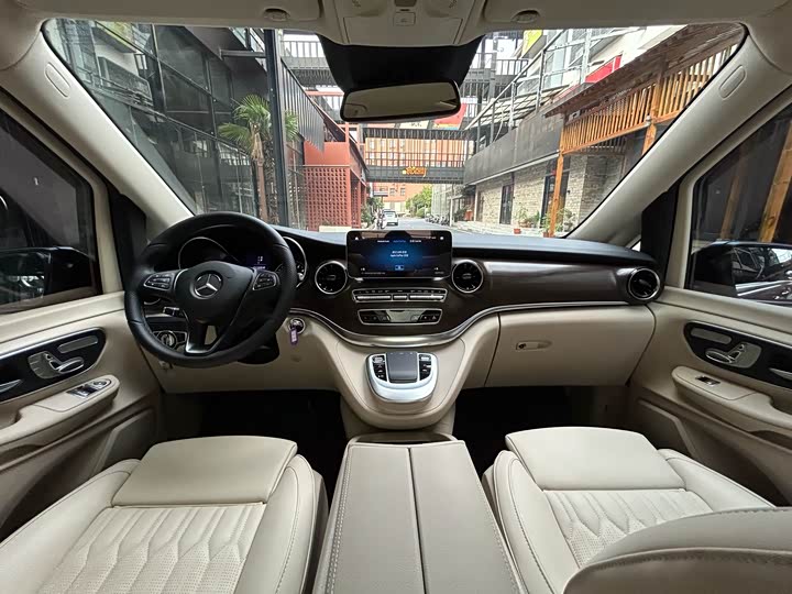 Mercedes-Benz V-Class 2022 2022款 V 260 领航版