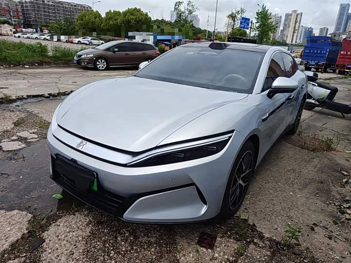 Zdjęcie 1 - BYD Han L