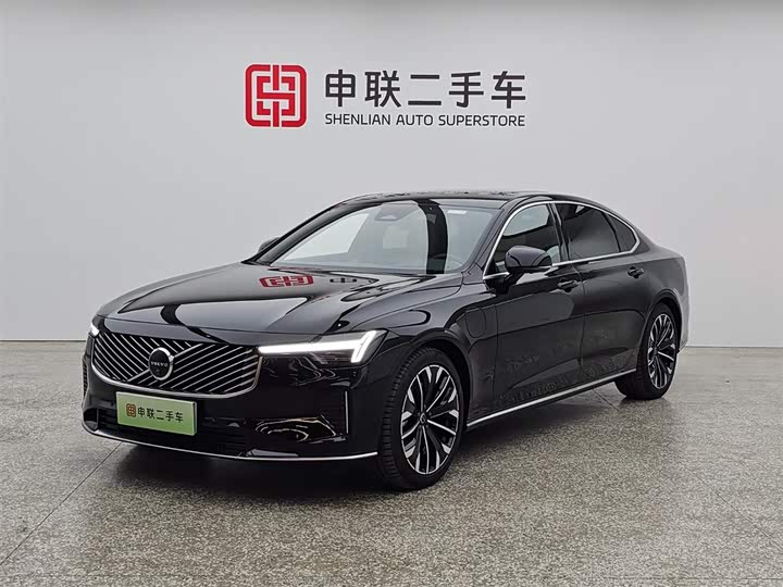 Volvo S90 Hybrid 2026 2026款 插电式混动 四驱长续航智雅豪华版
