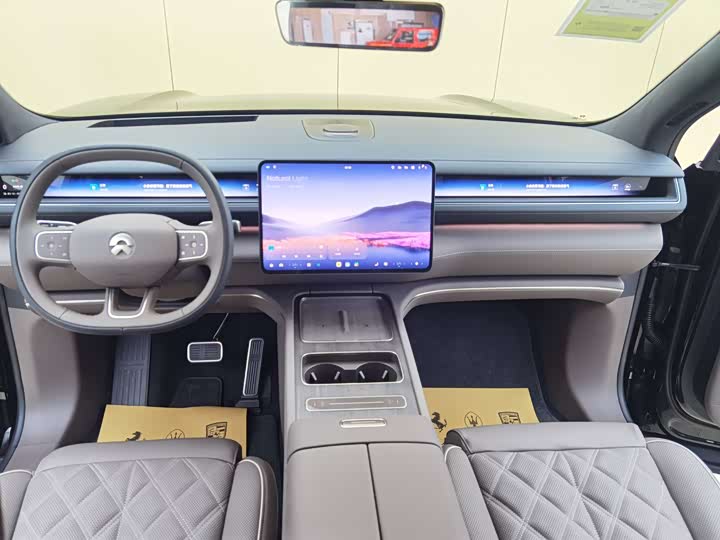 Nio ES8 2026 2026款 七座行政豪华版