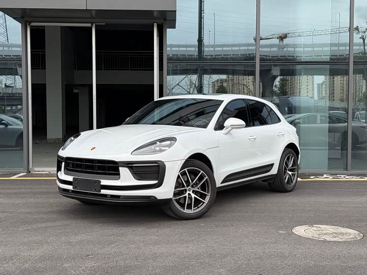 Porsche Macan 2025 2025款 Macan 2.0T 逐梦版