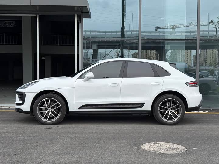 Porsche Macan 2025 2025款 Macan 2.0T 逐梦版