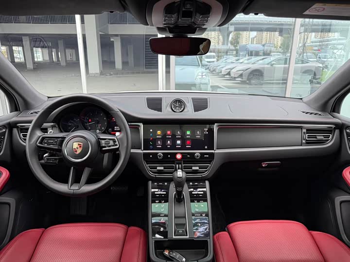 Porsche Macan 2025 2025款 Macan 2.0T 逐梦版
