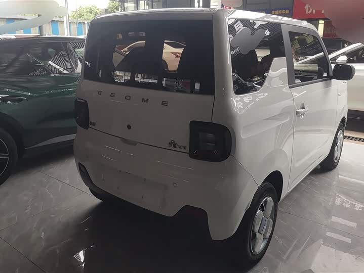 Geely Galaxy Panda Mini 2023 2023款 熊猫mini 200km 耐力熊