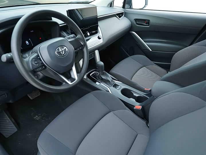 Фото 9 - Toyota Frontlander