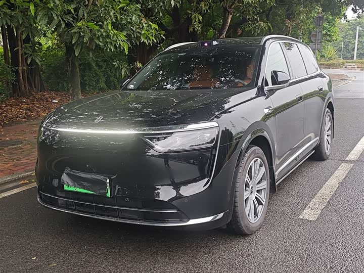 Aito M8 2025 2025款 增程 Max+版 53.4kWh 6座版 (192线激光雷达）
