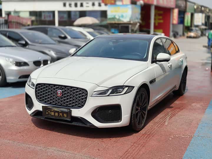Jaguar XF L 2024 2024款 2.0T P250 两驱尊享豪华版