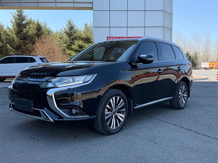 Mitsubishi Outlander 2021 2021款 2.0L 两驱畅享版 5座